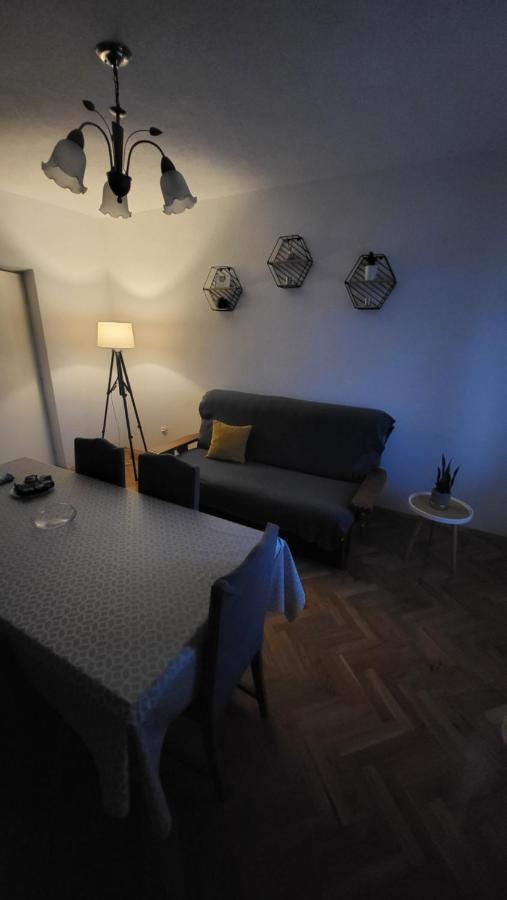 Apartmani Matea Trogir Buitenkant foto